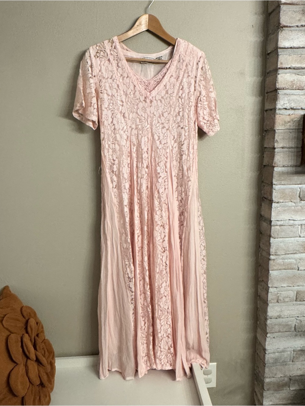 VINTAGE Starina Lace Maxi Dress